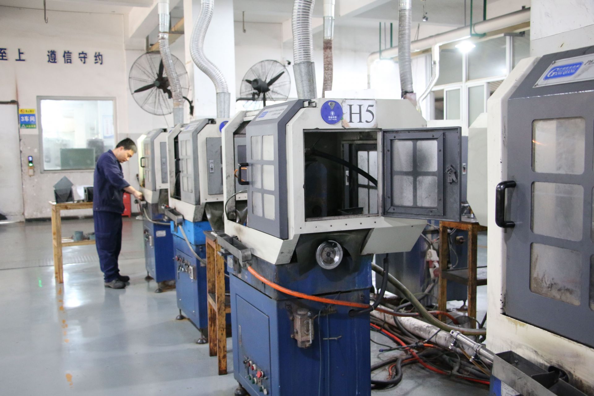 射出成型機(Injection Machine)的革命性應用與技術進展